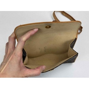 LOUIS VUITTON M51855 POCHETTE FLORENTINE WAIST POUCH